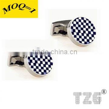 TZG00386 Shell Cufflink