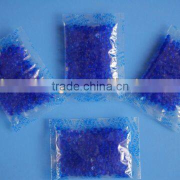 blue indicating silica gel desiccant for camera use