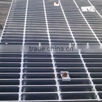 Hot dip galvanized serrated steel grating plate prices