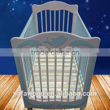 2016 Classic Design Clear Panel Adjustable Solid Baby Wooden Bed photo-3