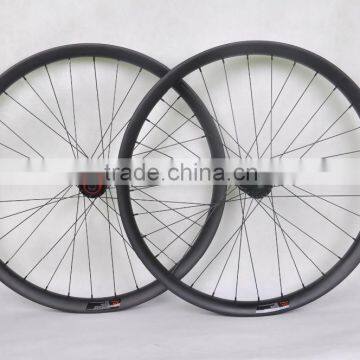 hot sale 50mm wider 29er plus carbon mtb wheels wheels chosen hub DT spokes carbon wheels