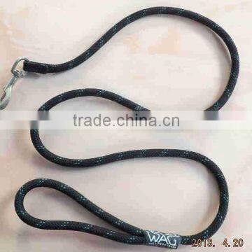 black nylon dog leash led