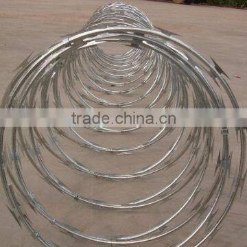 Hot sell BTO-22 razor barbed wire for road protection ( manufacturer )