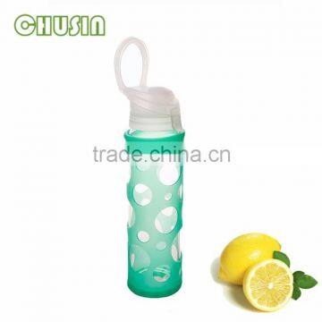 Fancy Borosilicate Glass Water Bottle With Silicone Sleeve and BPA Free Fruit Infuser and Lid photo-5