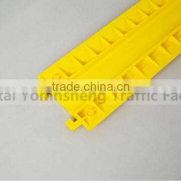 Wide 1-channel Yellow Plastic Cable Protectors