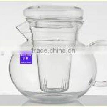 clear glass tea pot