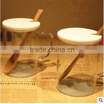 400ml Heat-resistant borosilicate glass cup with plastic lid and bamboo spoon