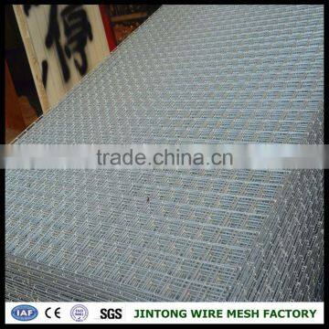 Metal Mesh Galvanzied Heavy Gauge Welded Wire Fence photo-2