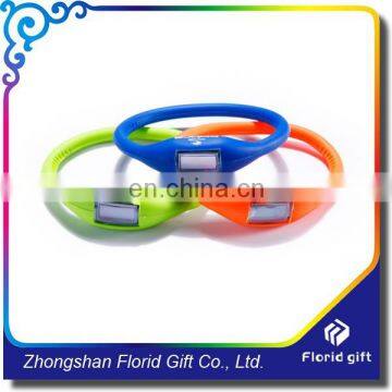 2017 fashion smart watch wrist watch sport ion silicone watch
