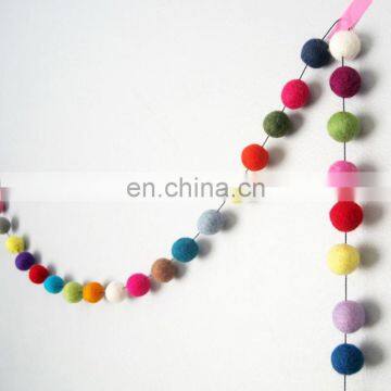 Hot Sale Colorful Wool Felt Ball of Different Size photo-6