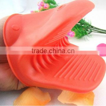 Animal Shape Silicone Oven Mitt