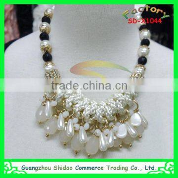 Handmade Artificial Pearl Necklace Pendants Chokers Statement Necklace