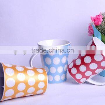 12oz Ceramic polka dot coffee mug