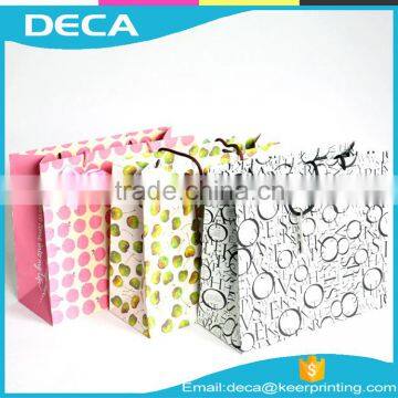 Custom Printed Paper shopping bag Personalized gift paper bag packaging                        
                                                Quality Choice