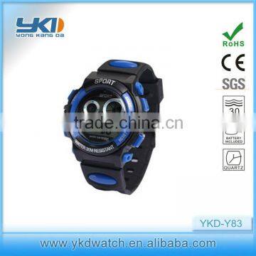 outdoor digital sports watch for children