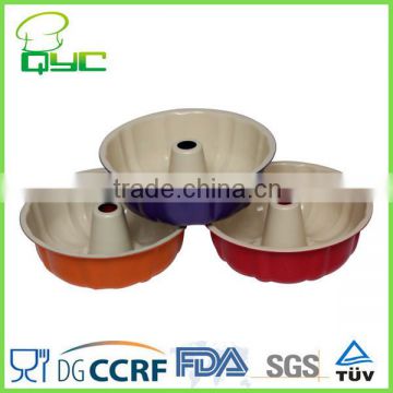 Non-Stick Metal Colorful Coating Fluted Pan with tube