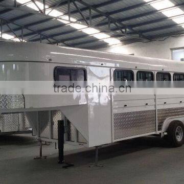 4 Horse Gooseneck Trailer off Road