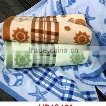 100% Cotton Yarn Dyed Jacquard Bath Towel
