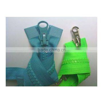 special resin Plastic Zippers