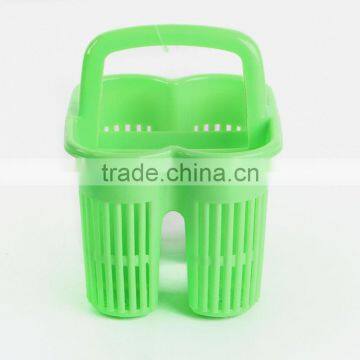 Plastic Storage basket with 2 -point plastic tableware receive basket