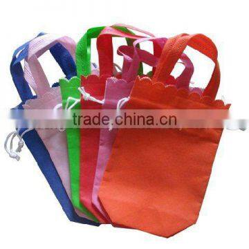 Stamp flower shape nonwoven bag with strap