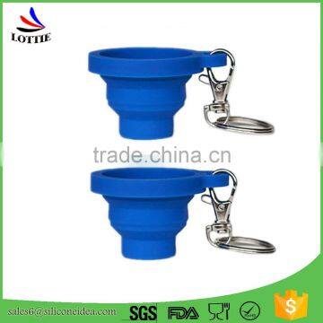 2016 Hot Selling Non-toxic Silicone Folding Cup With Key Chain photo-3