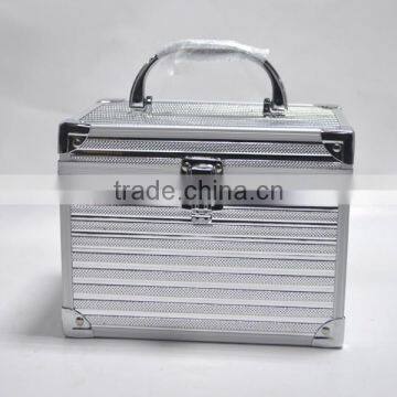 2015 New Fashion Wholesale Aluminum Cosmetics Cases photo-2