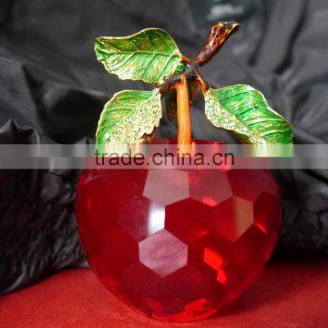 Cheap Crystal Apple With Green Leaf,Red Crystal Apple for Wedding Souvenir or Gift