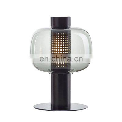 High Quality Hotel Bedside Table Light Nordic Luxury Table Lamps With Glass Shades