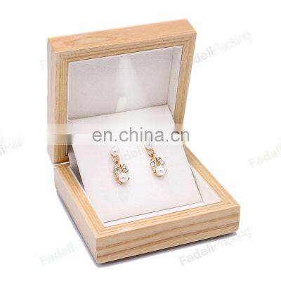Factory Wholesale Hot Selling Wooden Jewellery Box Custom Logo Pendant Earring Box