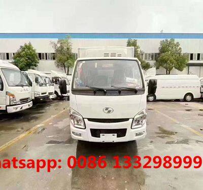 Good Price YUEJIN S70 4*2 LHD Gasoline Cold Van Box Truck 1T-1.5T Loading Capacity for Sale