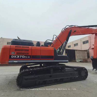 Crawler Excavator of Type DX 370PC-9 photo-2
