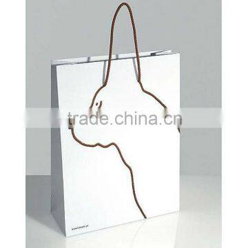 white packing paper bag with handle, machine made paper shopping bag