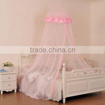 Bed canopy with romantic lace