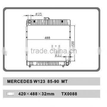 AUTO RADIATOR FOR MERCEDES W123 85-90 MT