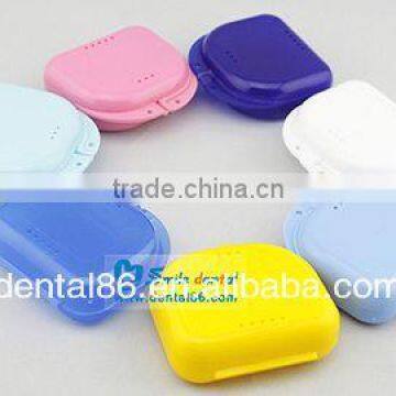 2014 New Dental Product! Denture Box With Denture Brushes