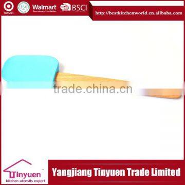 High Quality Cheap Silicone Spatula With Wooden Handle