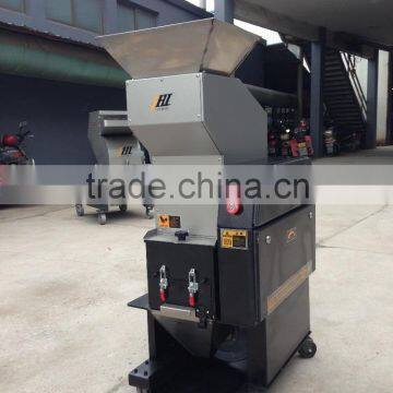 Mid Speed Plastic Granulator Low Speed Crusher photo-2