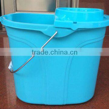 plastic mop bucket with wheels