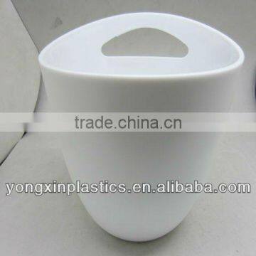 2013 plastic ice bucket table with handle for bar