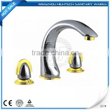 2015 Good Type Glass Waterfall Bathtub Faucet