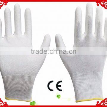 white and black polyurethene dipped work gloves