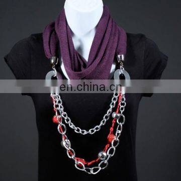 Circular pendant scarfs with chains wholesale