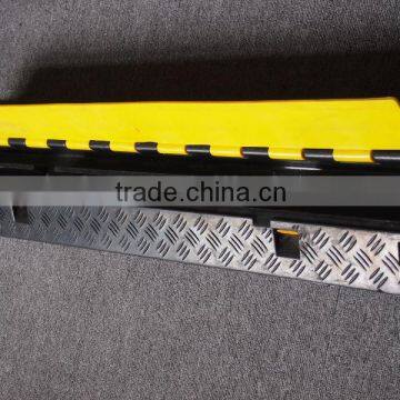 new 2016 PVC rubber wire cover/ 2 channels stage cbale protecter