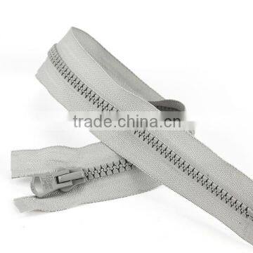 2015 Hot Sale #3 Open End Auto Lock White Color Plastic Zipper photo-2