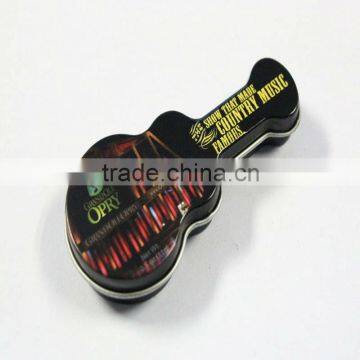 Guitar-shaped tin candy box Wedding