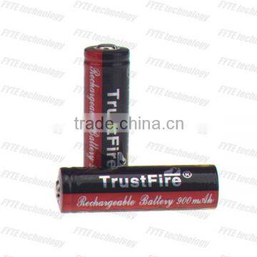 Trustfire li-ion 14500 900mah rechargable battery cell