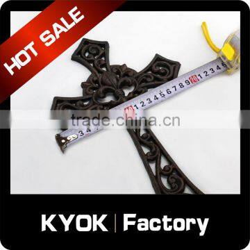 KYOK hot selling Christian style home decoration iron cross, good quality fancy designs cast iron cross, window hardware