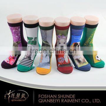 Anti-slip socks supplier men dress photo printed socks