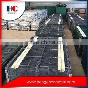 Anping Barbed Wire Chain Link Fence Wire Mesh Fence photo-5